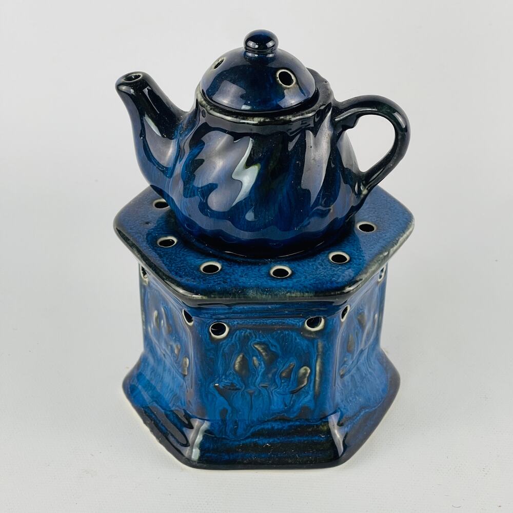 Blue Teapot Teal Light Oil Warmer Burner Diffuser 5 3/4 x 3 3/4”